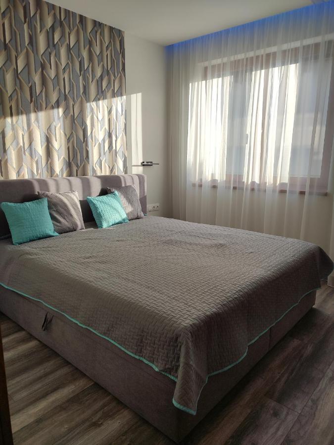 Gamma Apartmanok Es Jakuzzi Miskolc Rom bilde
