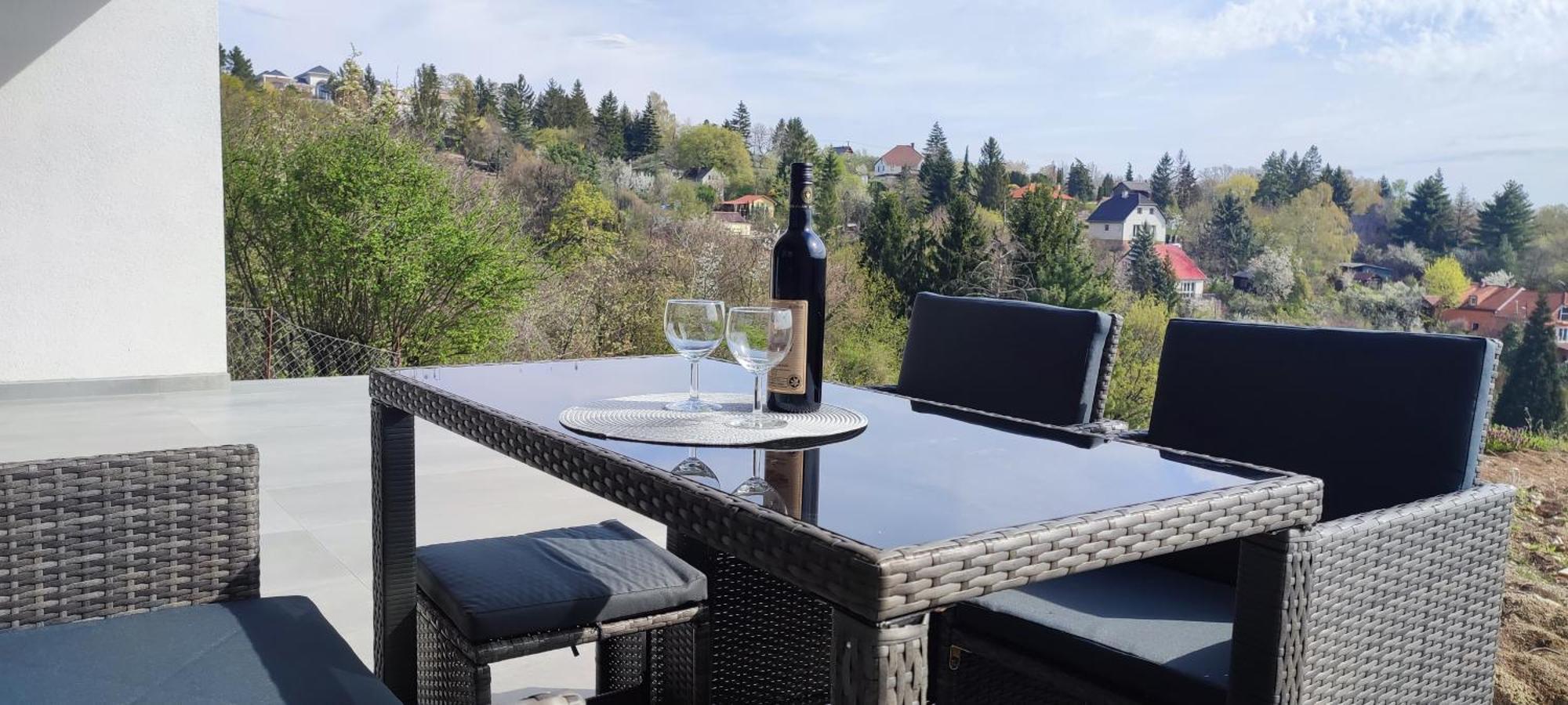 Gamma Apartmanok Es Jakuzzi Miskolc Rom bilde